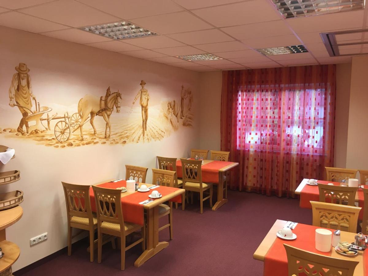 Hotel Gasthof Familie Czepl Ernsthofen Eksteriør billede